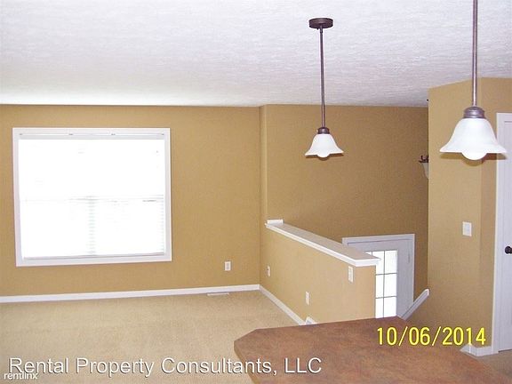 2nd image of 5923 Clearstream Dr SE