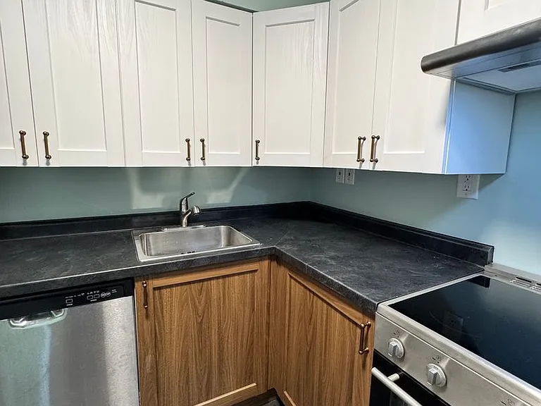 1625 S Maple Rd — Photo 60