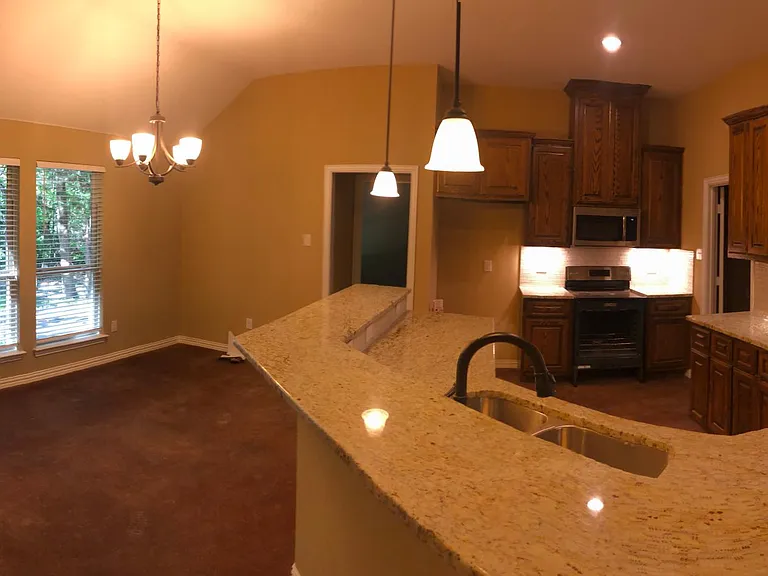 1901 Clear Creek Dr — Photo 10