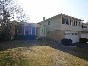 1st image of 309 Manor Hill Ct