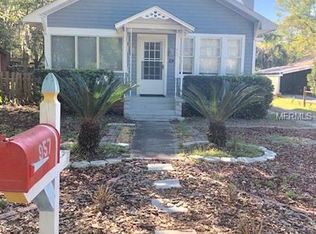 957 Gorham St, Mount Dora, FL 32757
