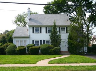 101 Grandview Blvd, Yonkers, NY 10710