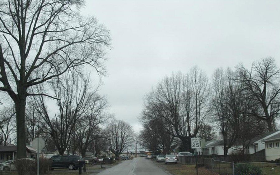 2nd image of 1867 Little Ave