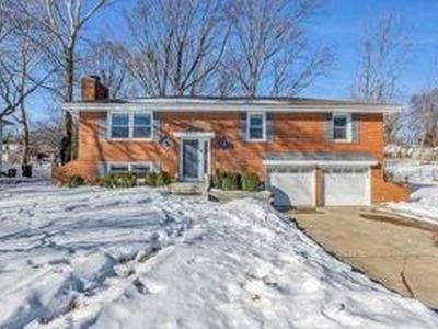 5528 Manning Ave, Raytown, MO, 64133