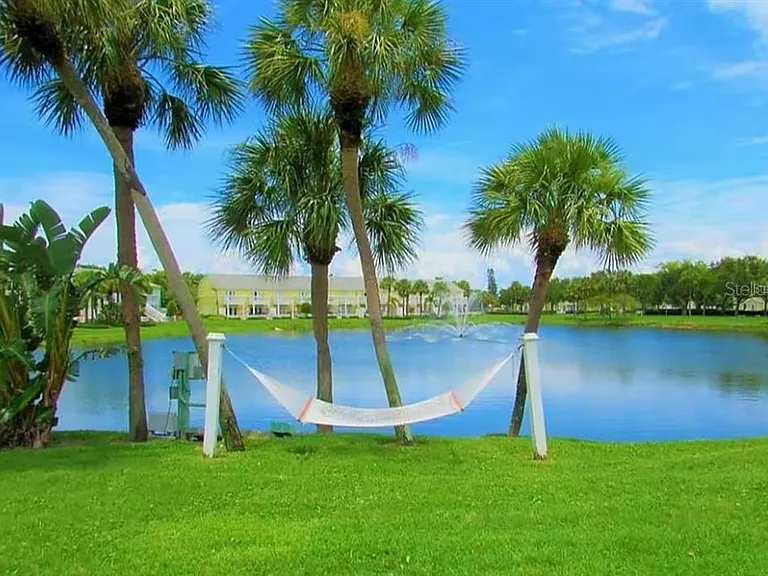 5110 Coquina Key Dr SE #C — Photo 40