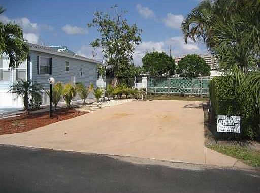2nd image of 900 Juno Ocean Walk #12