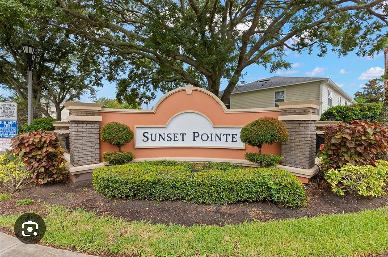 1965 Searay Shore Dr — Photo 1