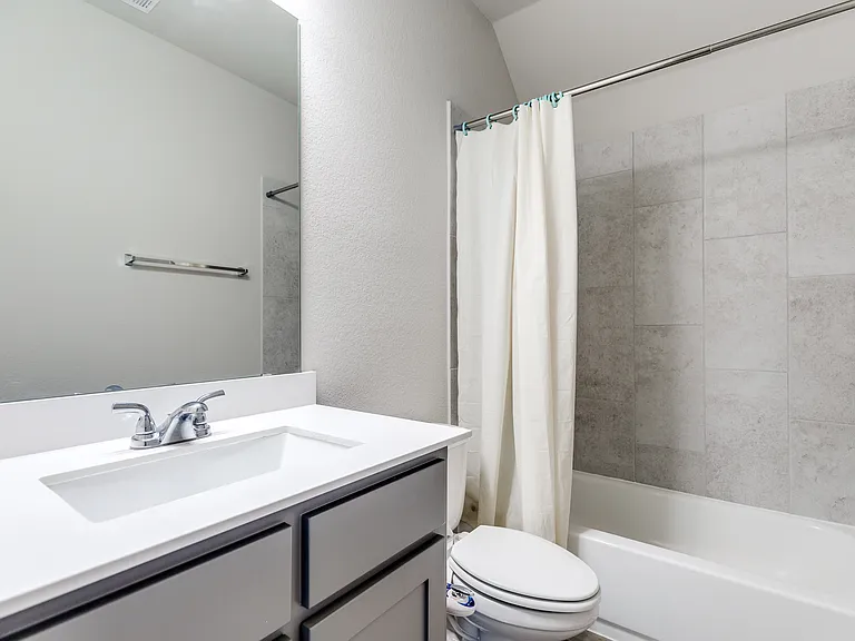 9504 Longhorn Ln — Photo 17