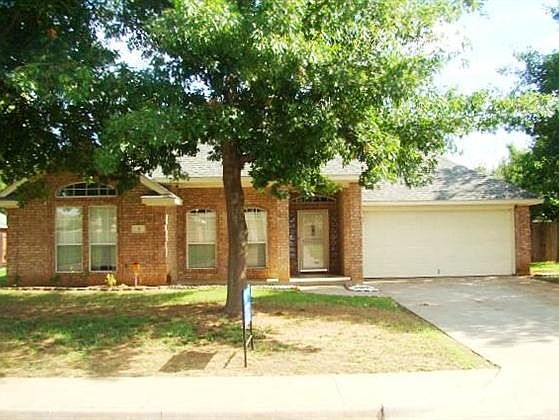 1st image of 5 Park Place Cir