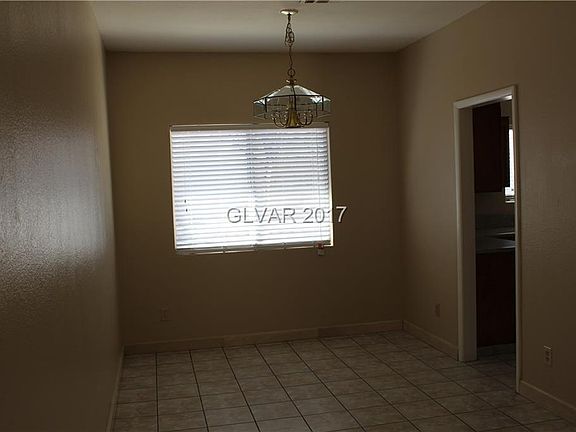 3rd image of 1437 Lilac Breeze Cir