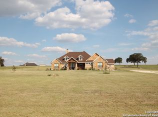 209 Triple R Dr, La Vernia, TX 78121