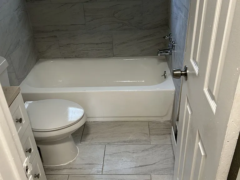 3605 S Knox Ct — Photo 8