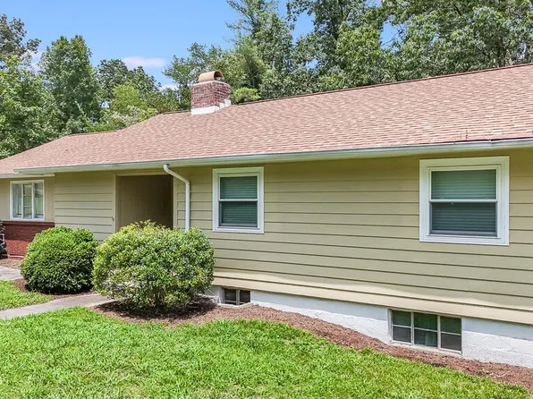 124 Kentucky Ave, Oak Ridge, TN 37830