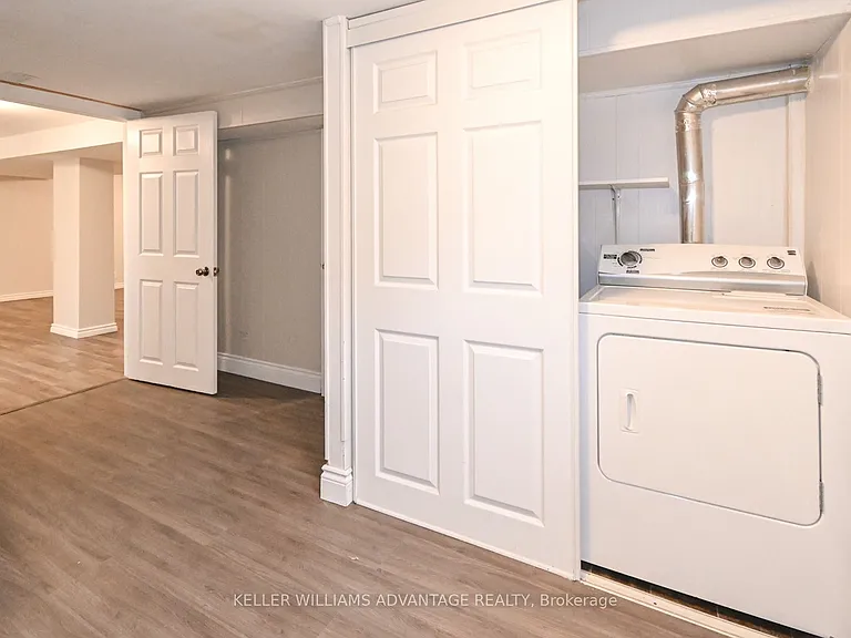 936 Somerville St — Photo 20