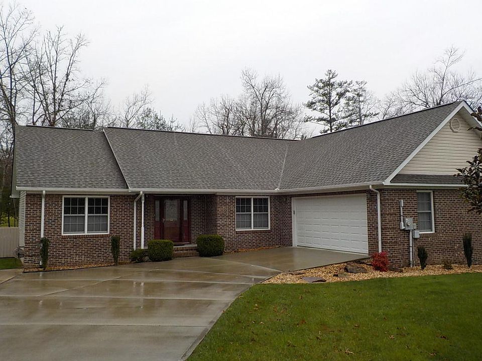 1st image of 28 Inwood Dr