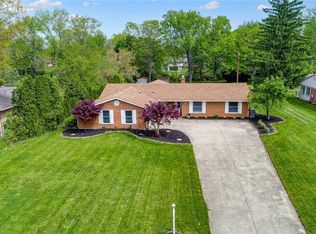 56 Williamsburg Ln, Dayton, OH 45459