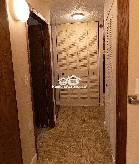 6615 Lake Shore Dr S #115 — Photo 9