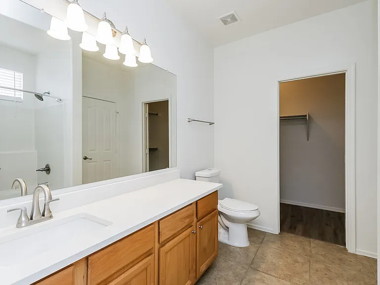 2586 W Jasper Ave — Photo 11