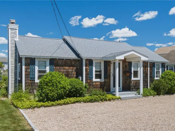 86 Conch Rd, Narragansett, RI 02882