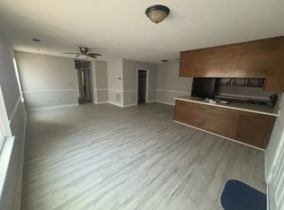 2013 2nd Loop Rd APT B3, Florence, SC 29501