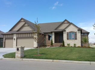 1539 N Ridgehurst St, Wichita, KS 67230