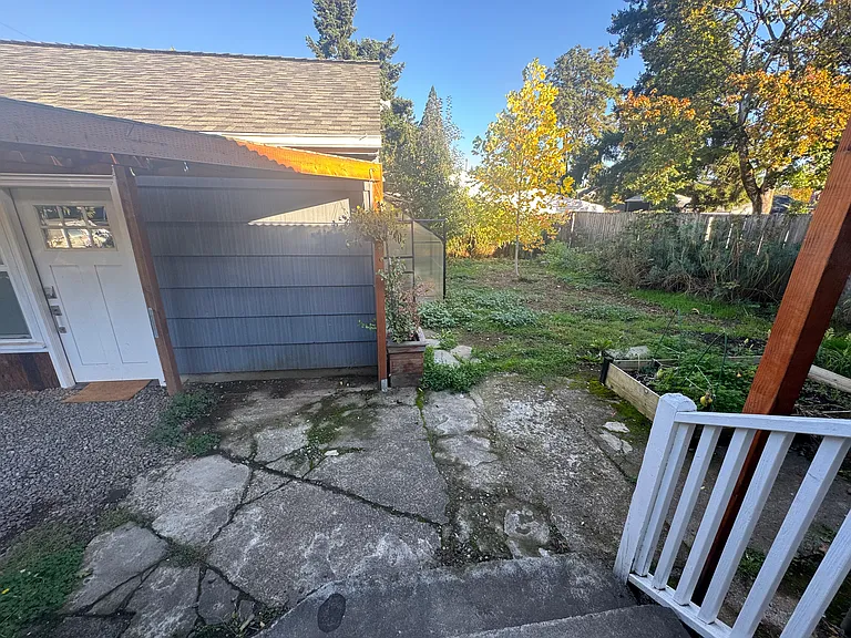 6804 SE 76th Ave #A — Photo 2