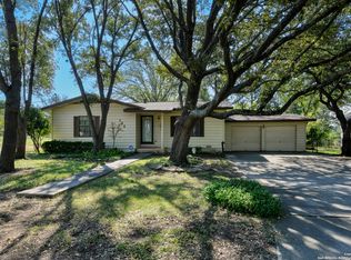 204 Avenue A, Converse, TX 78109