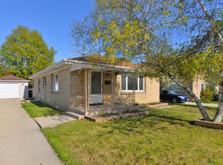 1635 Monroe Ave, Racine, WI 53405