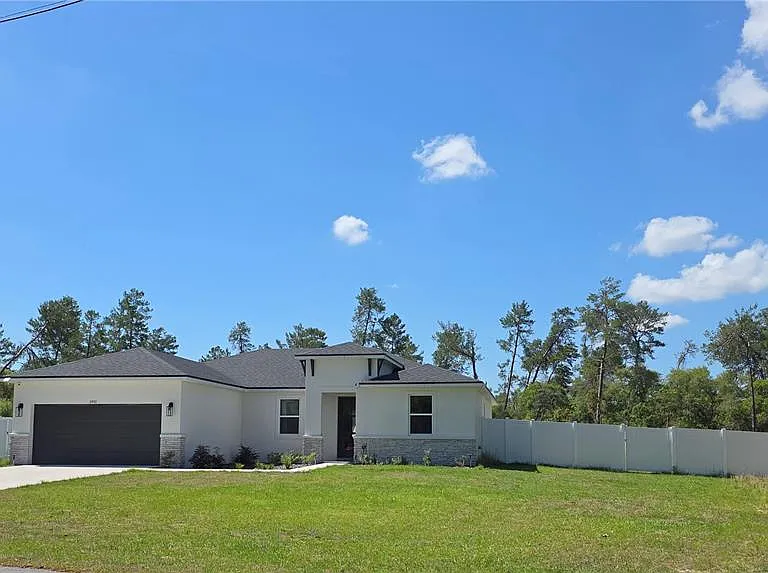 2450 SW 170th Loop — Photo 2