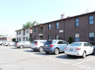 40B Foxhall #B, Middlesex, NJ 08846