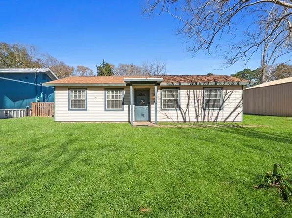 192 Miller Rd, Livingston, TX 77351