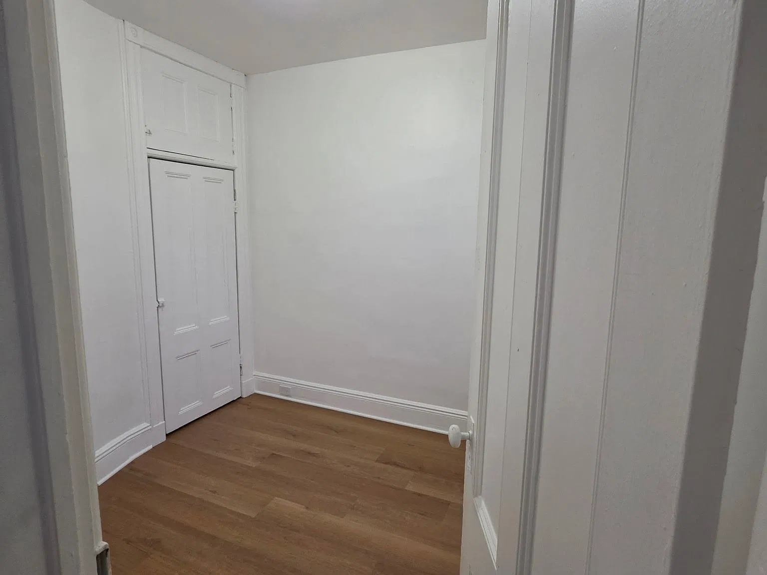 2 bed, 1.0 bath, $2,600 — Photo 3