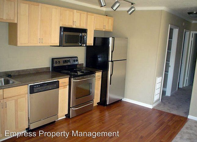 1st image of 2241 W Pensacola St APT 3