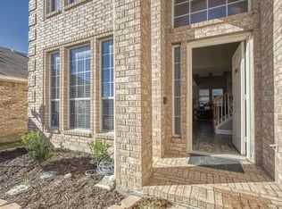 9821 Gallatin Ln, Fort Worth, TX 76177