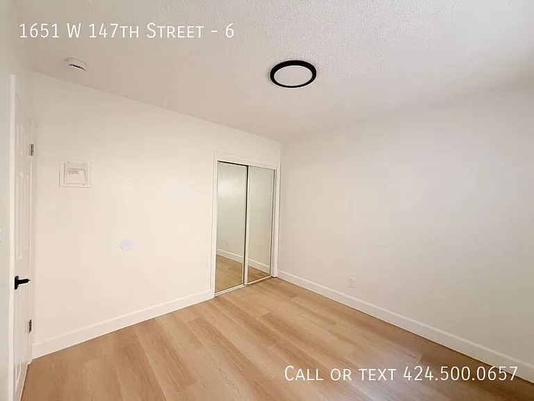 1651 W 147th St #6 — Photo 15