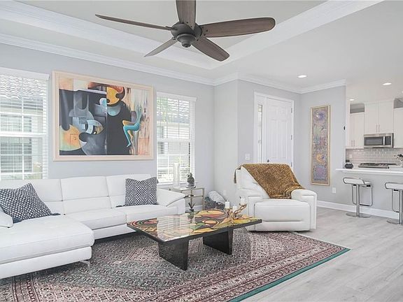 4th image of 8013 Calle Canovas Ct