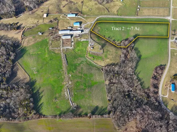 10801 Fairview Rd, Bennington, IN 47011