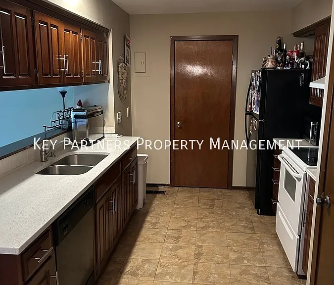 435 W 104th St #B — Photo 8