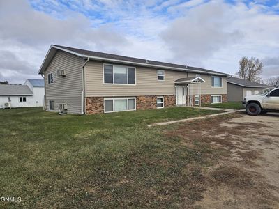 203 4th St S, Leonard, ND, 58052