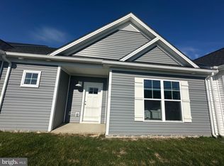 129 Coastal Dr #71, Hanover, PA 17331
