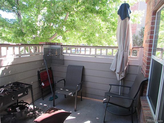 4th image of 577 Alton Way #A