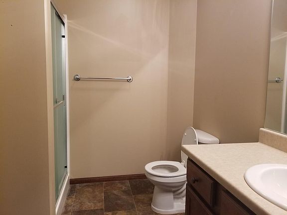 5th image of 2117 Ebony Ln