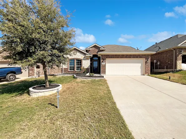 1220 Ashley Dr, Weatherford, TX 76087