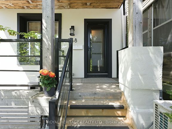 4th image of 268 Hiawatha Rd
