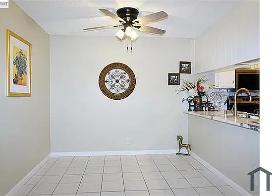 272 Galano Plz — Photo 7