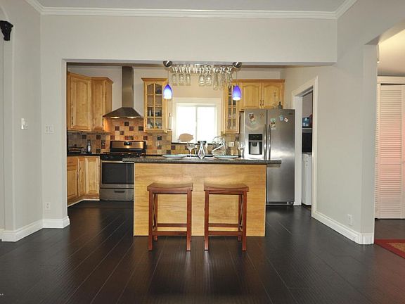4th image of 451 N Holliston Ave