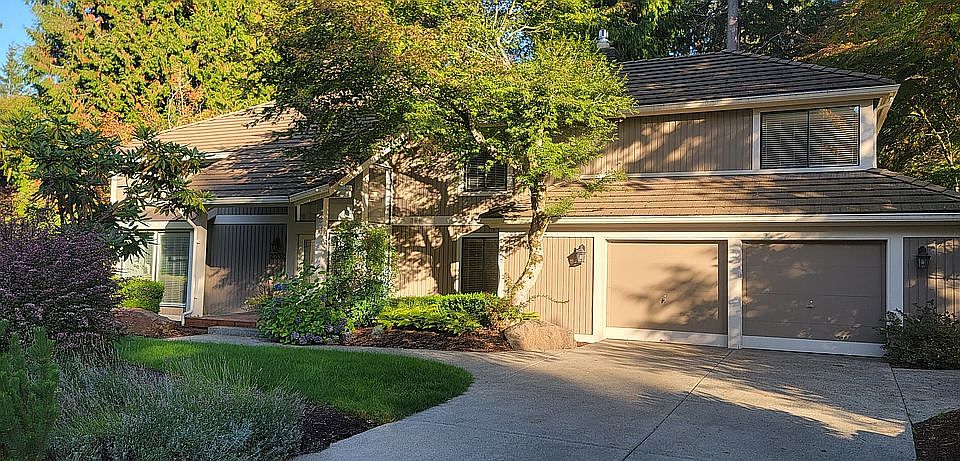 1st image of 2232 Sahalee Dr E