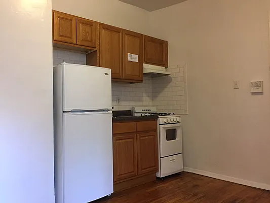 Rented by Michael Palmieri, LREB | media 17