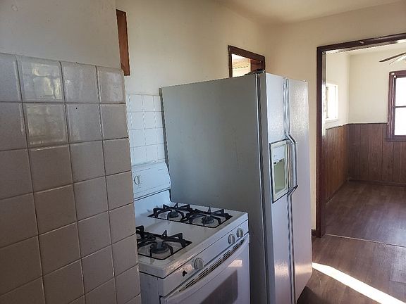 4th image of 1103 S Independence Ave