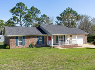 3445 Meadow Ln, Waycross, GA 31503